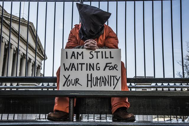 A close Guantánamo protester in Washington, D.C. shortly before Barack Obama’s second inauguration in January 2013. (Witness Against Torture)