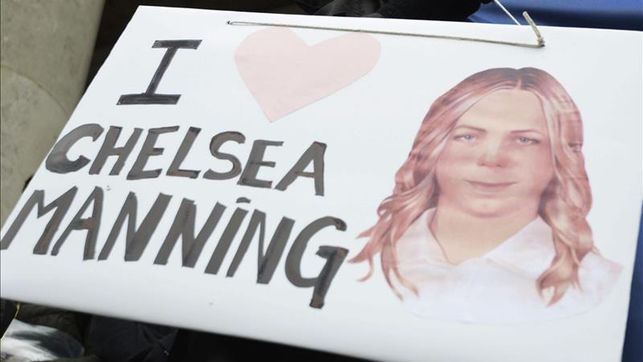 Chelsea Manning abre una cuenta en Twitter desde la crcel