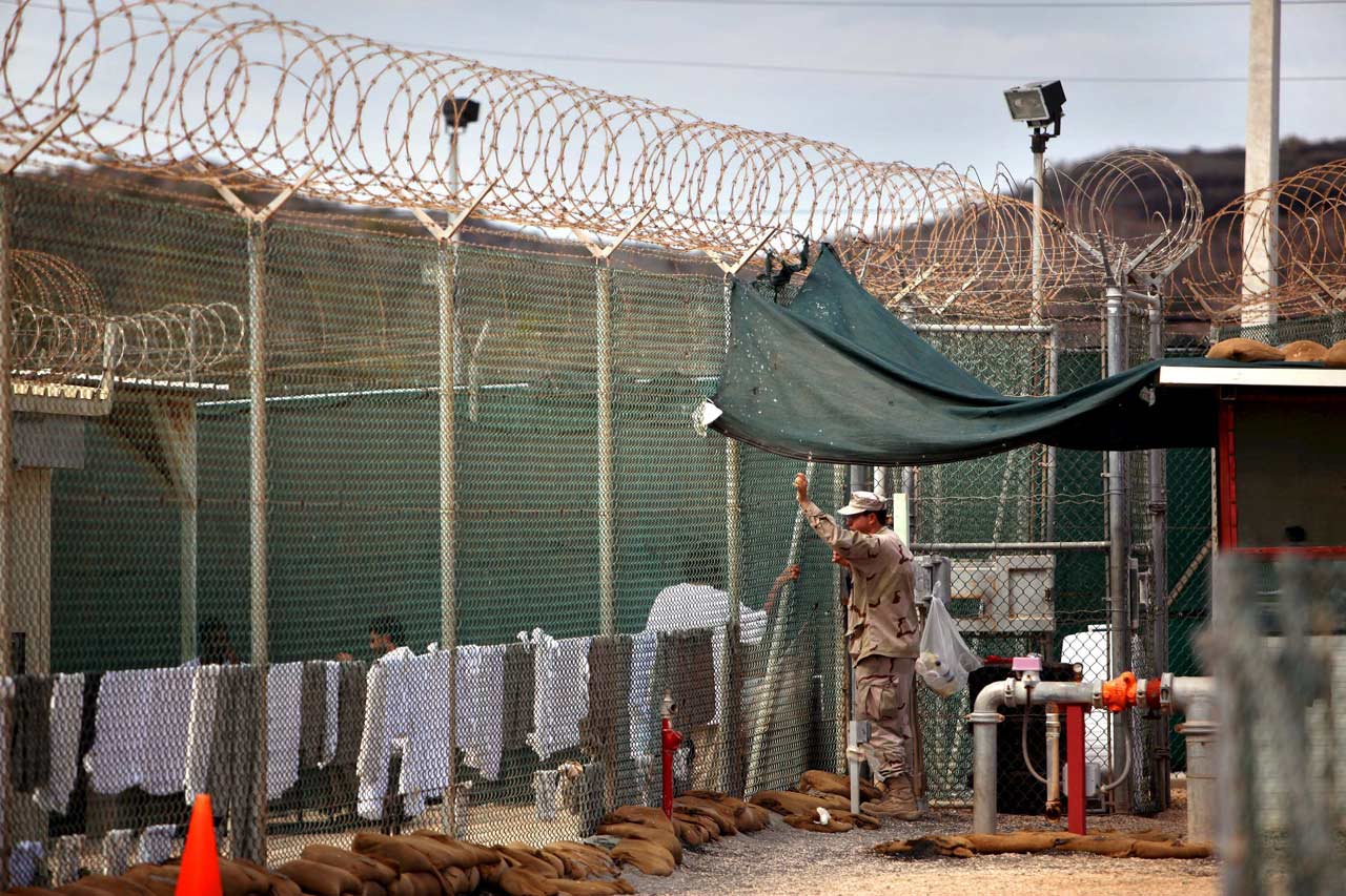 Activistas exigen el cierre de la prisin de Guantnamo, lugar de torturas y abusos - Guantanamo-prision-Estados-Unidos-tortura-protesta-1-1